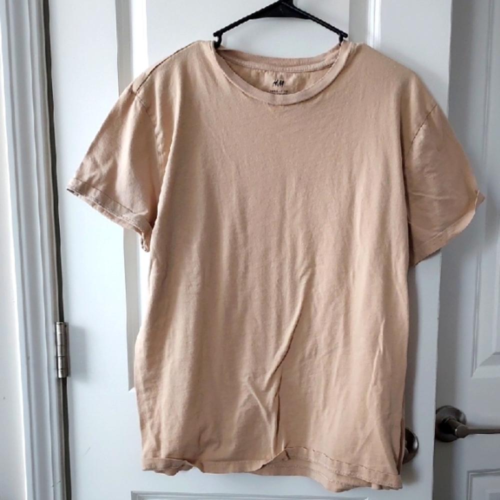 H&M Men's Beige Short Sleeve Tee Large